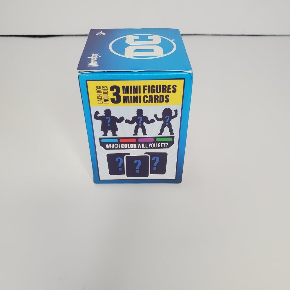 New Sealed In Box DC Collection Mini Figure With Mini Card - Picture 4 of 6